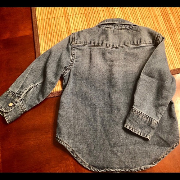 Toddler GAP soft denim shirt - 18-24 months - Picture 4 of 5